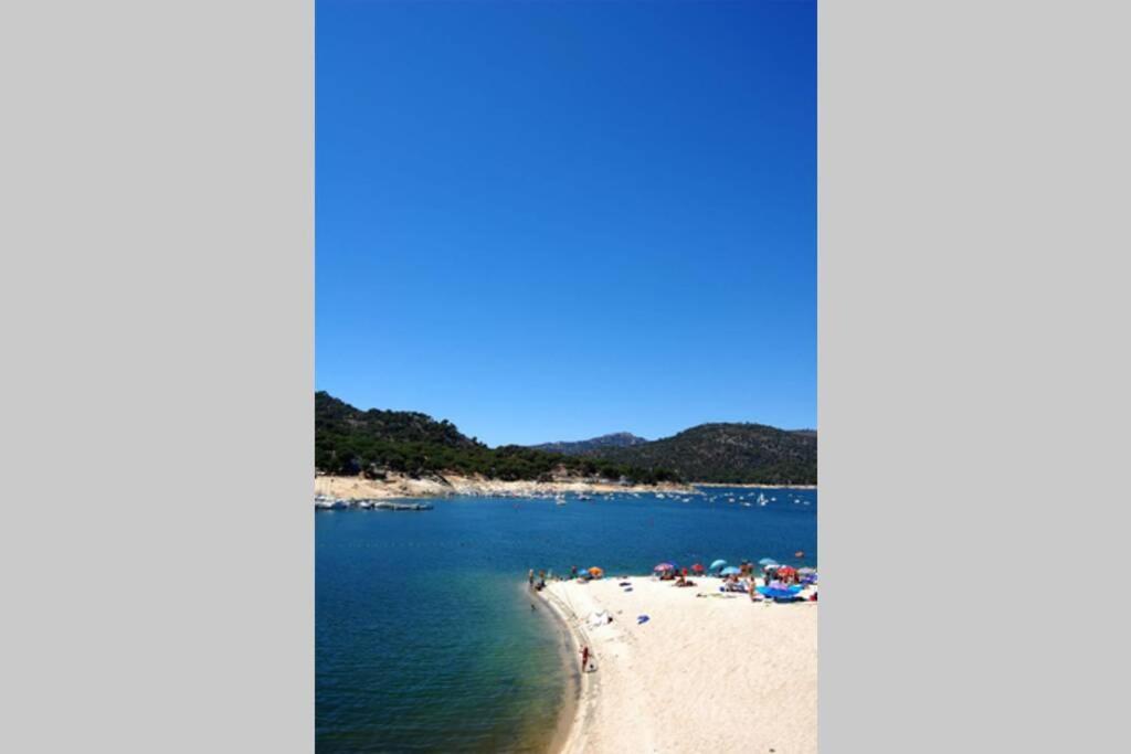 La Casita De Noe Con Vista Al Pantano De San Juan Villa ซาน มาร์่ติน เด วาลเดเกลเซียส ภายนอก รูปภาพ