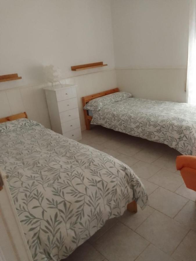 La Casita De Noe Con Vista Al Pantano De San Juan Villa ซาน มาร์่ติน เด วาลเดเกลเซียส ภายนอก รูปภาพ